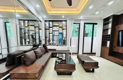 BÁN NHÀ CẦU GIẤY - BA GÁC ĐỖ CỬA, 41M2 - 6 TẦNG ĐẸP, FULL NỘI THẤT, GIÁ 9,8 TỶ